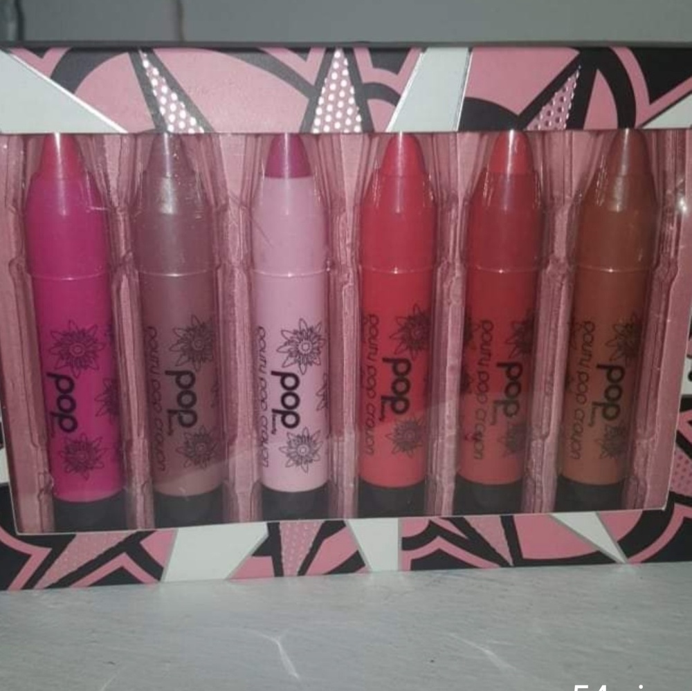 Pop Beauty Crayons